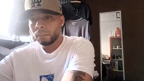 junior1033760 online show from April 2026 07:31:01 AM