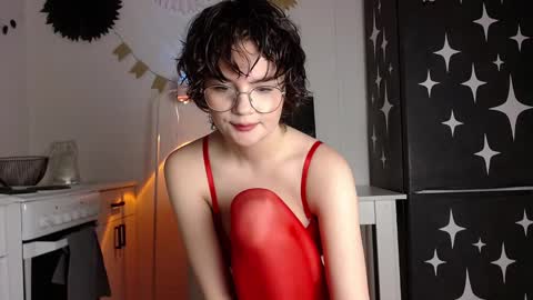 Snapshot of junnewers chatting on December 2025 05:20:02 PM JunneWers online show from December 2025 05:20:02 PM