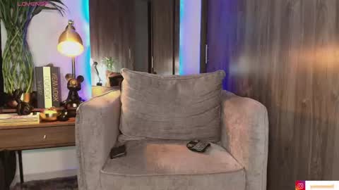 junniormontaner online show from July 2026 04:27:02 AM