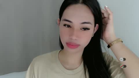 Snapshot of juny_lanyy chatting on January 2025 08:22:01 AM Julia online show from January 2025 08:22:01 AM