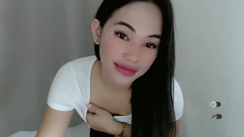 Snapshot of juny_lanyy chatting on January 2025 11:44:02 AM Julia online show from January 2025 11:44:02 AM