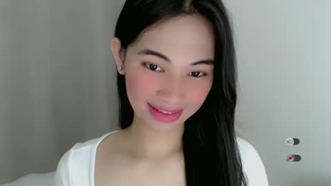 Snapshot of juny_lanyy chatting on January 2025 11:28:02 AM Julia online show from January 2025 11:28:02 AM