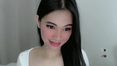 Snapshot of juny_lanyy chatting on January 2025 06:32:02 PM Julia online show from January 2025 06:32:02 PM