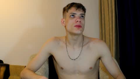 just_alexx12 online show from February 2025 12:19:02 AM