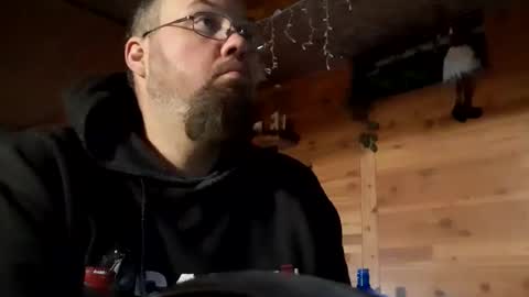 just_hangin_around online show from November 2025 02:49:02 PM