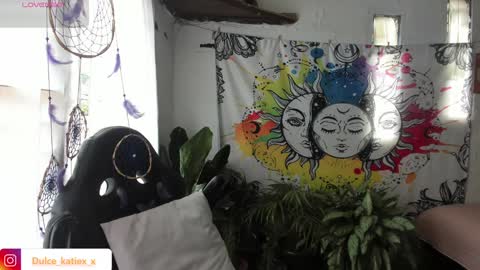 Snapshot of just_katiex chatting on February 2025 06:35:02 PM Sofia online show from February 2025 06:35:02 PM