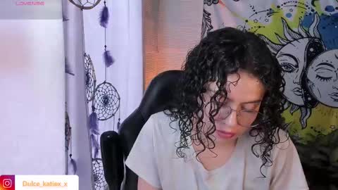 Snapshot of just_katiex chatting on February 2025 10:25:01 PM Sofia online show from February 2025 10:25:01 PM