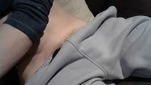 justadood2112 online show from February 2026 05:39:02 AM