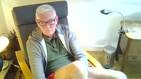 justasocialwanker online show from March 2026 11:26:01 AM