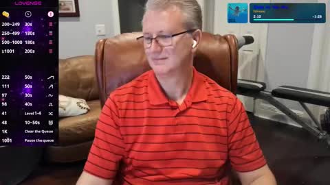 Michael online show from November 2025 01:55:01 PM