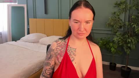 Miss Grace online show from April 2026 01:07:01 PM