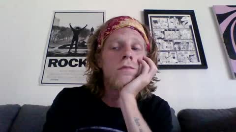 justhavingfun111 online show from September 2025 10:48:02 PM