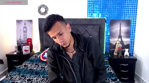 JUSTIN online show from December 2024 10:39:01 PM