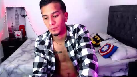 JUSTIN online show from September 2025 03:44:02 AM