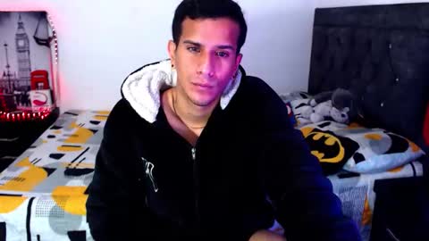 JUSTIN online show from October 2025 08:24:02 AM