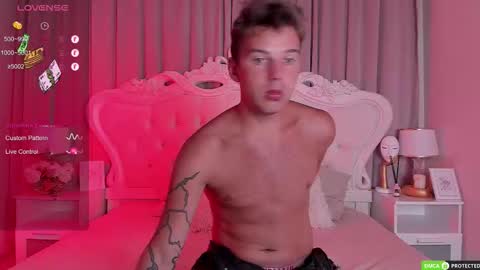 Arthur online show from November 2025 03:19:02 AM