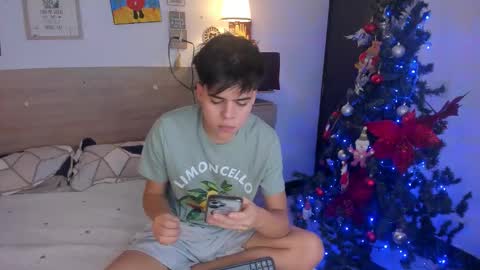 Justin online show from December 2025 12:45:02 PM