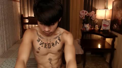 justine_hunk online show from December 2024 01:01:02 AM