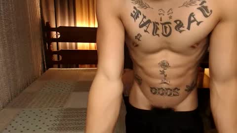 justine_hunk online show from January 2025 02:00:02 PM