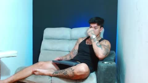 justinfuller_31 online show from July 2026 04:55:01 PM
