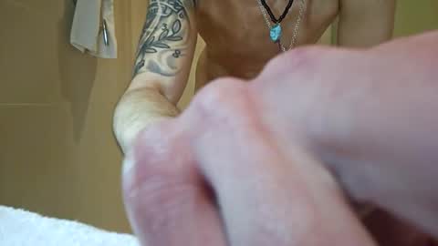 Snapshot of justing2324 chatting on March 2025 02:51:02 AM Justin online show from March 2025 02:51:02 AM