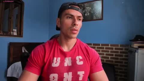 Snapshot of justinkart chatting on October 2025 03:10:01 PM justinkart online show from October 2025 03:10:01 PM