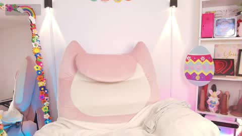 Emy online show from April 2026 01:25:01 AM