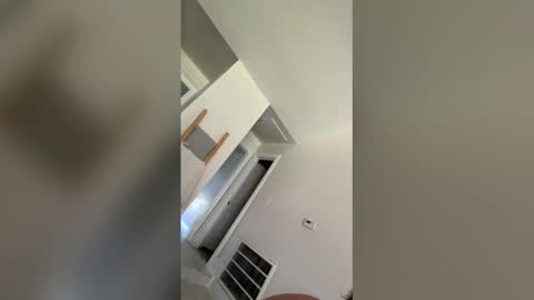 Snapshot of jveezy9575 chatting on March 2026 04:35:01 PM jveezy9575 online show from March 2026 04:35:01 PM