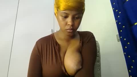 Snapshot of kadime001 chatting on November 2025 06:08:02 PM kadime online show from November 2025 06:08:02 PM