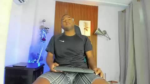 kael_noil online show from July 2026 11:36:02 AM
