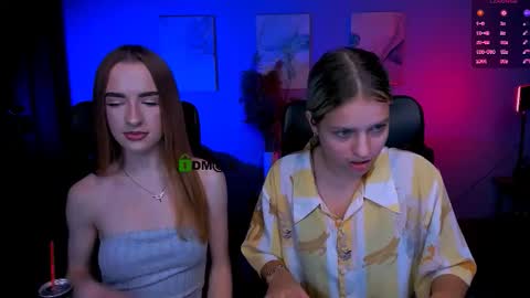 kaela_spell_ online show from November 2025 08:14:01 PM