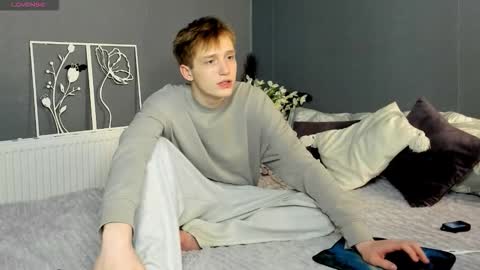 Snapshot of kai_milller chatting on March 2026 03:32:01 AM Kai online show from March 2026 03:32:01 AM