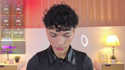 Kai online show from November 2025 08:08:02 PM