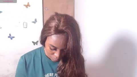 Angie  online show from September 2025 03:08:02 AM