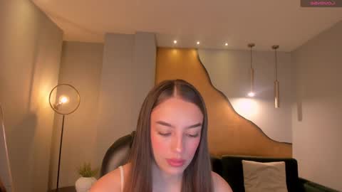 Kaia Ferreira online show from January 2025 12:13:01 PM