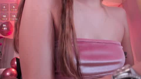 Kaia Ferreira online show from February 2025 01:18:02 PM