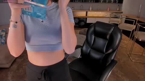 Kaia Ferreira online show from September 2025 12:18:01 PM