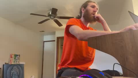 Kaiku77 online show from March 2026 06:02:01 PM