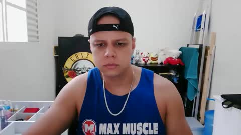 Snapshot of kaiserdoom chatting on December 2025 10:52:02 AM kaiserdoom online show from December 2025 10:52:02 AM