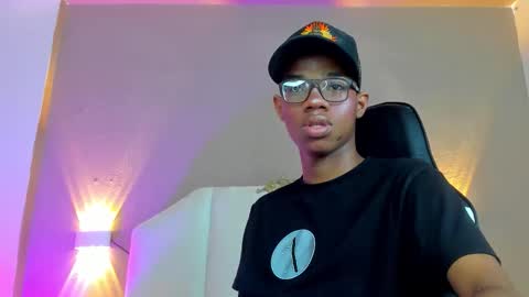 Snapshot of kaisonrouse chatting on February 2026 08:10:01 PM kaisonrouse online show from February 2026 08:10:01 PM