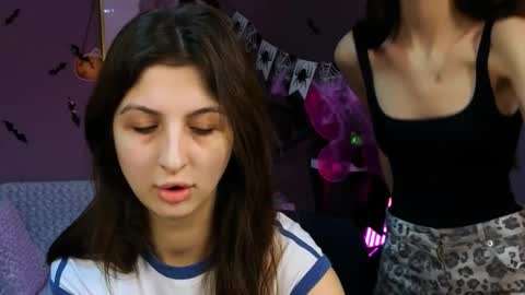 Kaisy online show from November 2025 10:17:01 AM