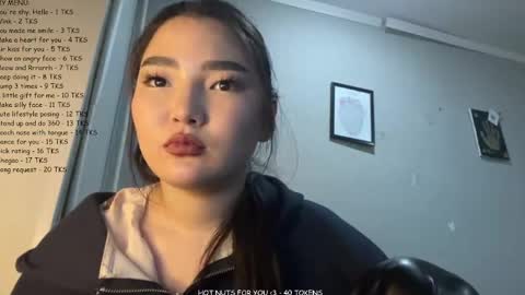 Snapshot of kalalinet chatting on May 2026 04:04:02 PM Sakura online show from May 2026 04:04:02 PM