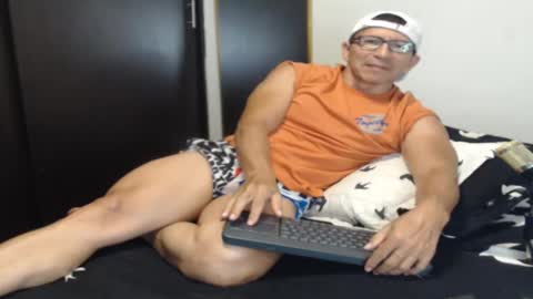 Snapshot of kale_19 chatting on February 2025 12:05:01 AM Kale online show from February 2025 12:05:01 AM