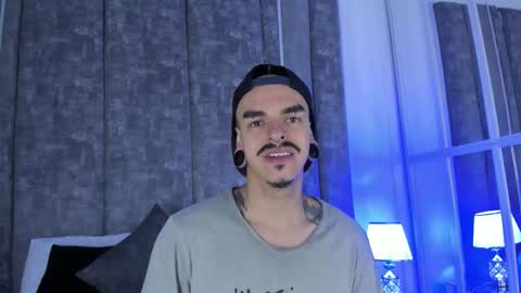 Snapshot of kaletattoos chatting on October 2025 11:33:02 AM Kale online show from October 2025 11:33:02 AM