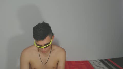 kalifah_ online show from April 2026 12:12:01 PM