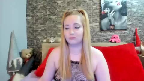 Snapshot of kalindahot chatting on February 2025 07:23:01 PM kalindahot online show from February 2025 07:23:01 PM