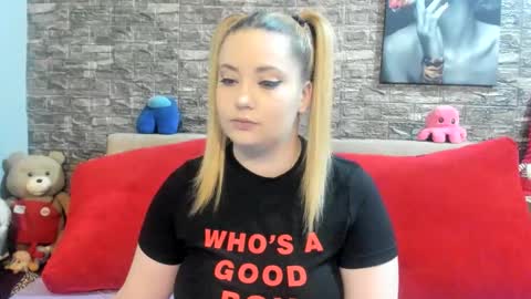 Snapshot of kalindahot chatting on November 2025 11:10:02 PM kalindahot online show from November 2025 11:10:02 PM