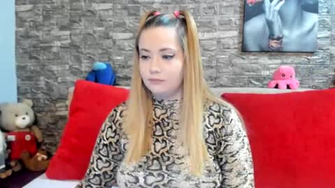 Snapshot of kalindahot chatting on November 2025 07:07:02 PM kalindahot online show from November 2025 07:07:02 PM