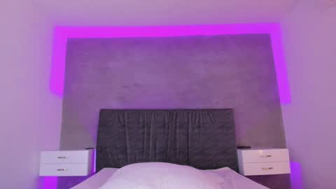 Carolina   online show from January 2025 04:43:02 PM