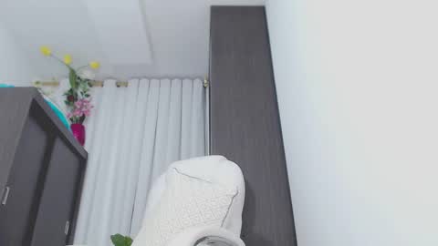 Hannah online show from December 2024 03:02:02 AM